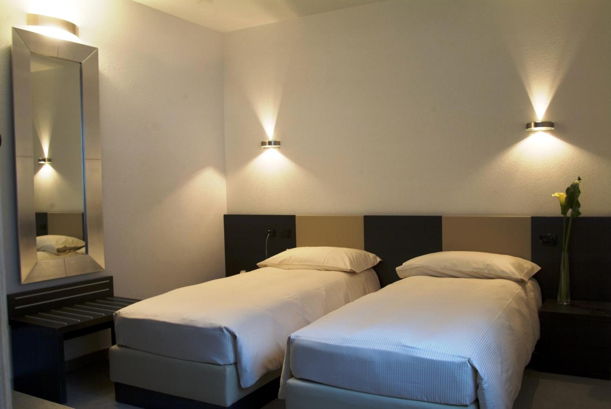 Hotel San Lorenzo К'явенна Екстер'єр фото
