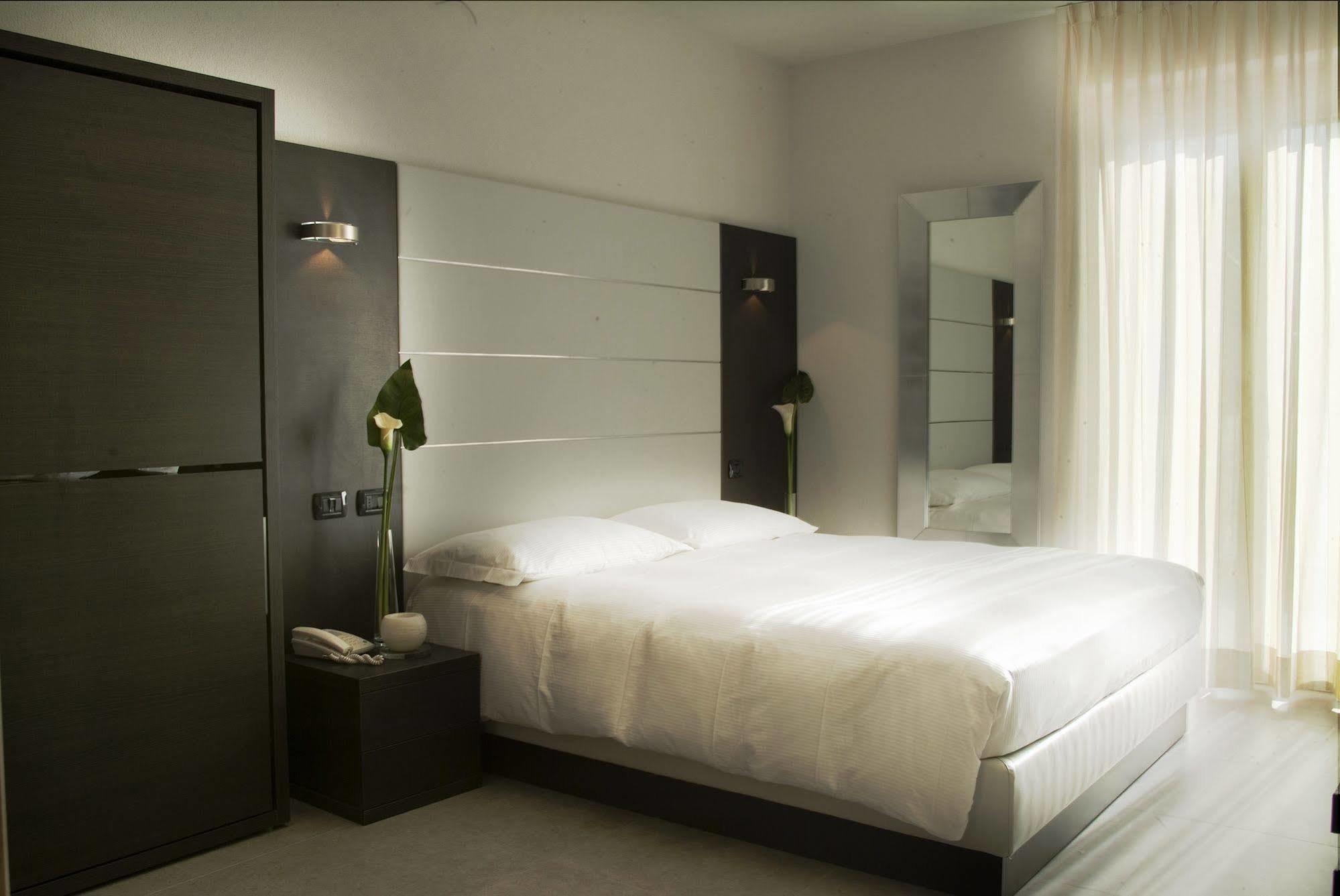 Hotel San Lorenzo К'явенна Екстер'єр фото